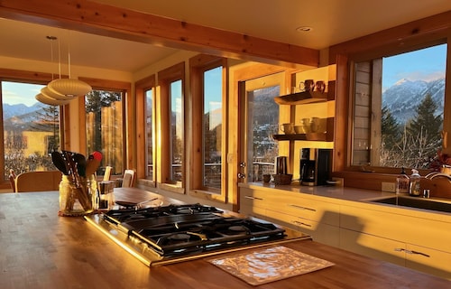 Best Vacation Rental in the Heart of Juneau