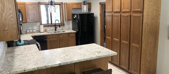 Cozy mountain retreat at 7,200 feet. - Sleeps 9