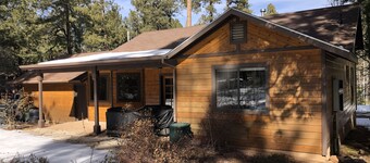 Cozy mountain retreat at 7,200 feet. - Sleeps 9