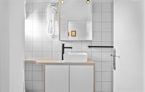 Bathtub - Amazing apartment in Murter with WiFi (Murter)