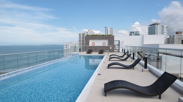 2 outdoor pools - The Clover Suite (Cartagena)