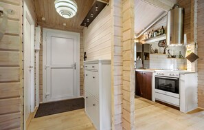 Kühlschrank, Herdplatte, Geschirrspüler