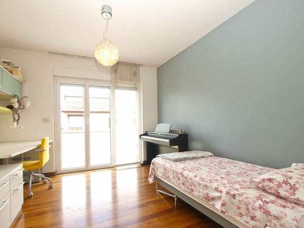 4 عدّة غرف نوم وواي فاي