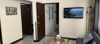 Fully equipped and furnished apartment and office.