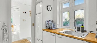 Lækkert hjem i Ebeltoft med køkken