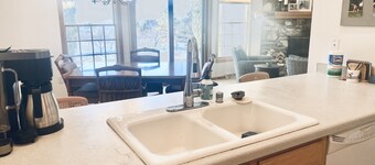 Wonderful 3 bdrm 3 bath condo w great views & tons to do! Brand new Central AC!