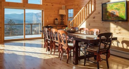 Sunny View Chalet- Minutes to Sunday River- Awesome Mountain Views!