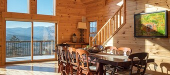 Sunny View Chalet- Minutes to Sunday River- Awesome Mountain Views!