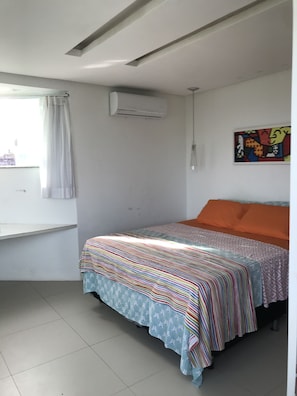 3 quartos, ferros/tábuas de passar roupa, Wi-Fi, roupa de cama