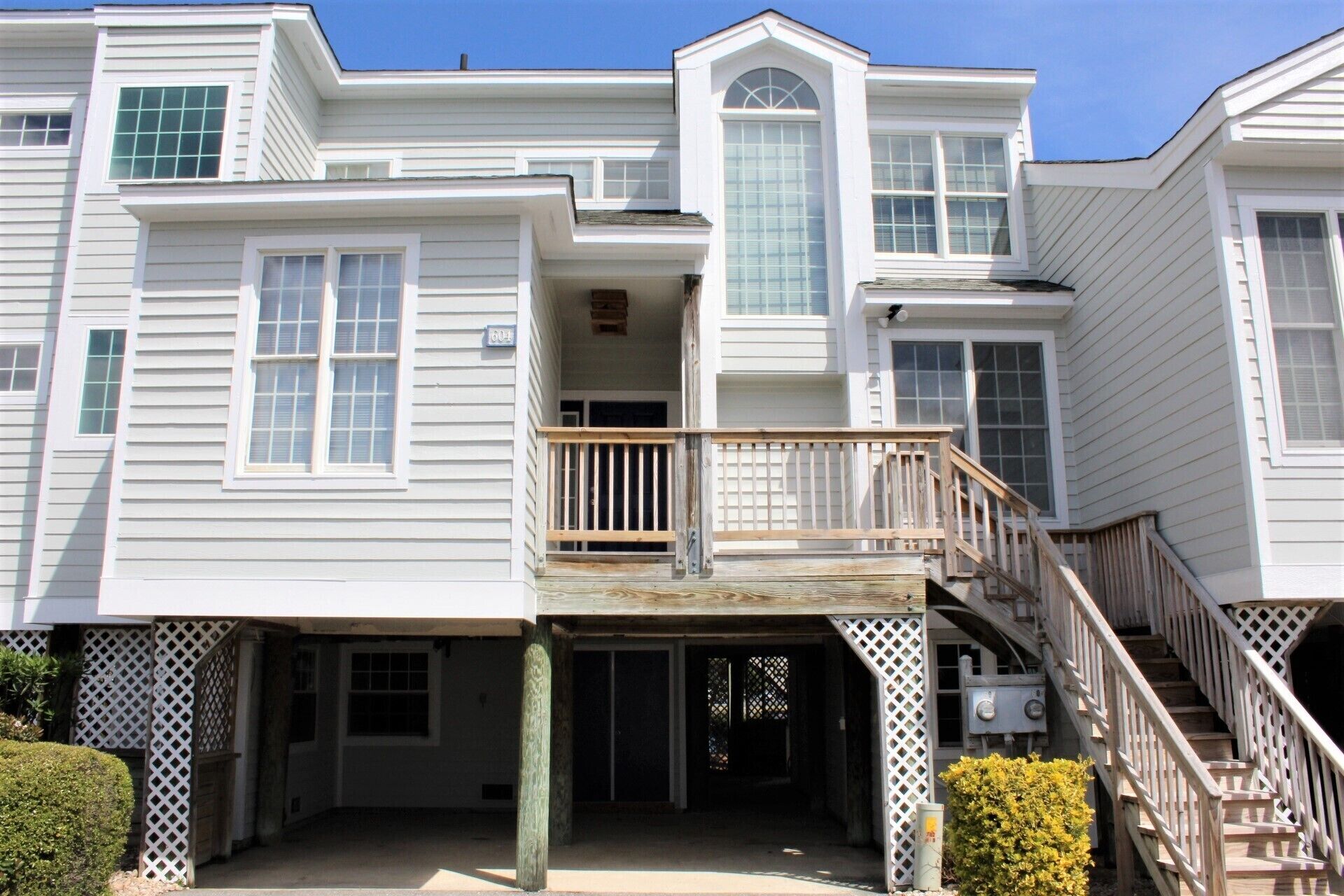 Shore to Please! - Sextant Village 604