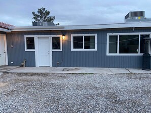 Exterior detail - 1 Bedroom 1 Bath Great Location (Las Vegas)