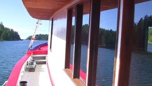 Exterior - InnChanter (Ucluelet)