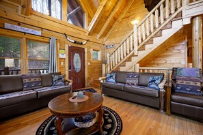 Smart-TV, peis, videospill og bøker