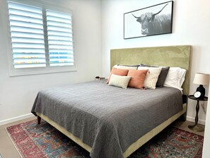 2 bedrooms, desk, iron/ironing board, travel cot