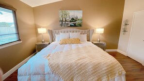 4 habitaciones, escritorio, tabla de planchar con plancha y wifi gratis