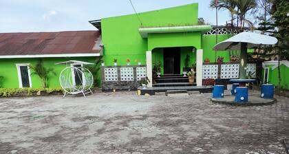 Hotel Bukit Sentabi Penembahen