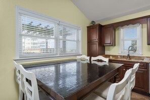 Dining - 7039- Away From it All, | Oceanside | Rodanthe | Sleeps 8 (Rodanthe)