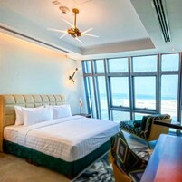 Minibar, desk, soundproofing, iron/ironing board