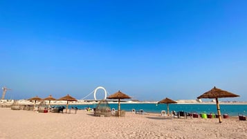 Spiaggia privata, teli da spiaggia, sci nautico