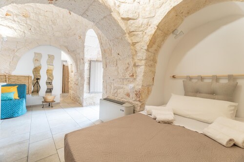 Trullo Aia Antica - Ceglie Messa...