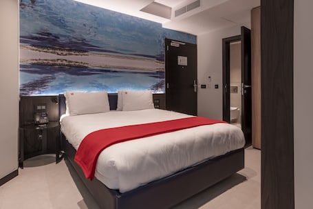 1 habitación, colchones con efecto memoria y minibar