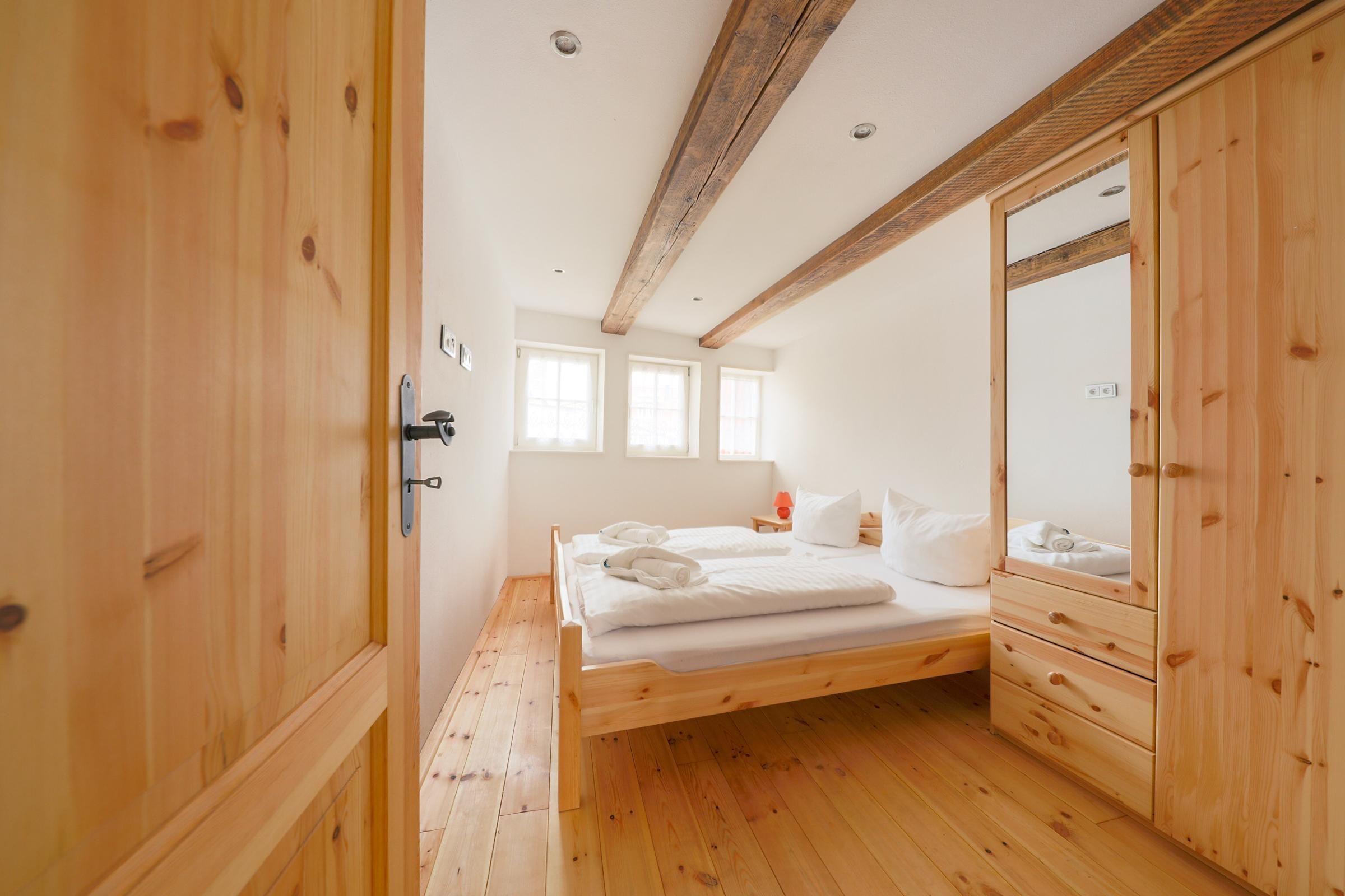 4 間睡房、書桌、熨斗/熨衫板、免費 Wi-Fi