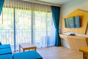 Family Suite, 2 Bedrooms | Living area | 32-inch TV with digital channels - Golden Paradise Hotel (Karon)