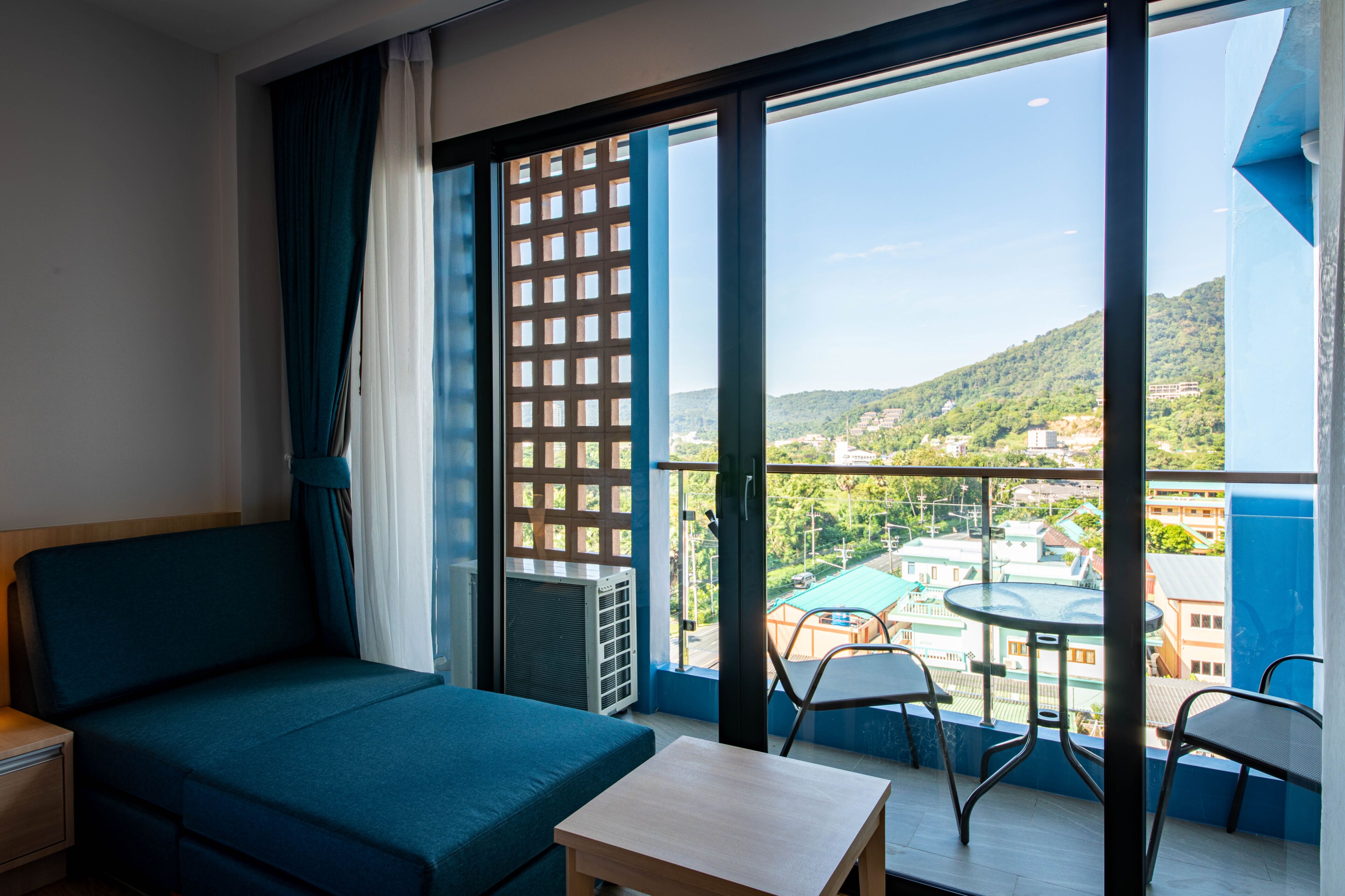 Deluxe Double or Twin Room | Minibar, in-room safe, individually decorated, desk