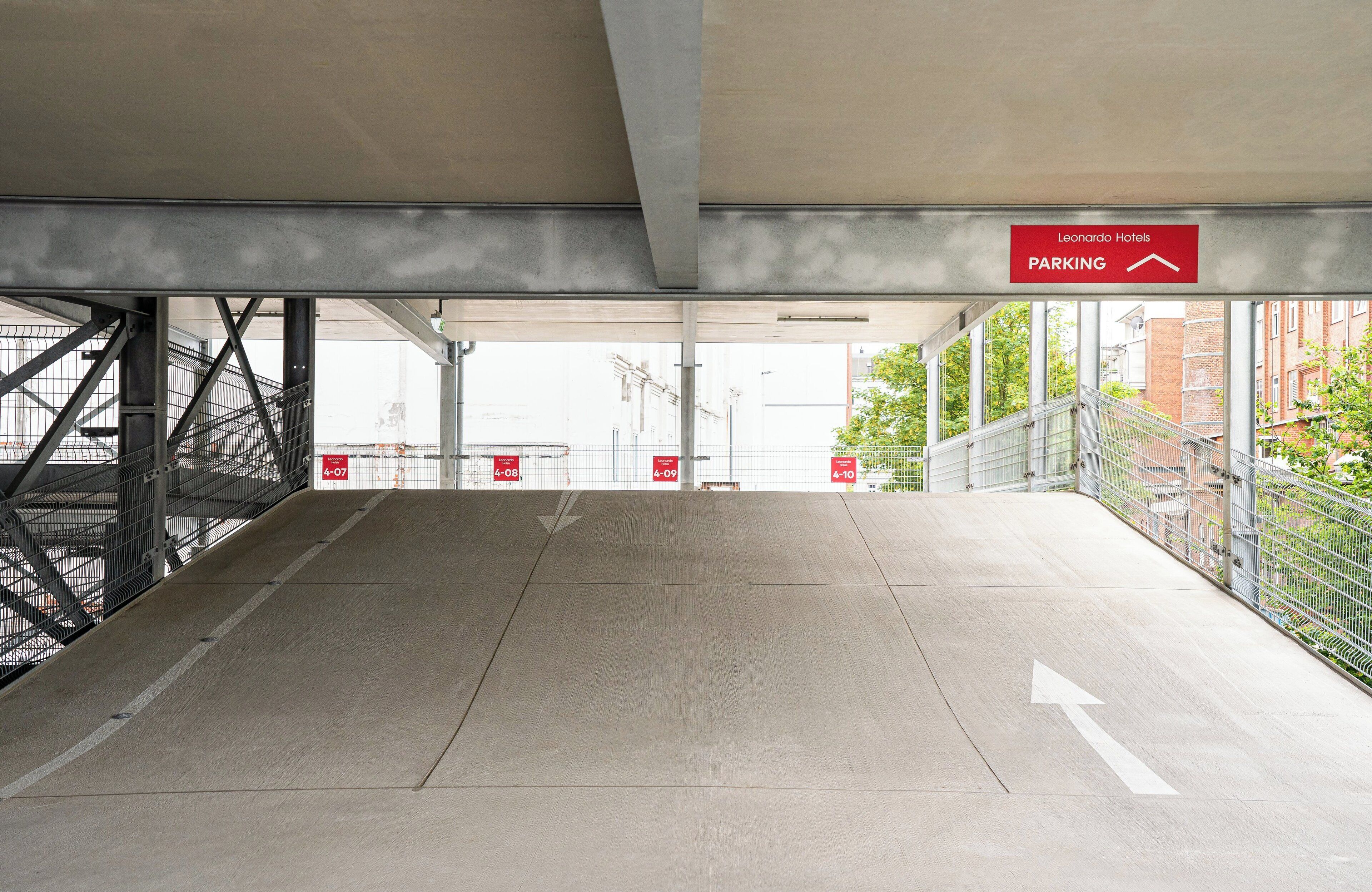 self-parking (surcharge) 19 per day