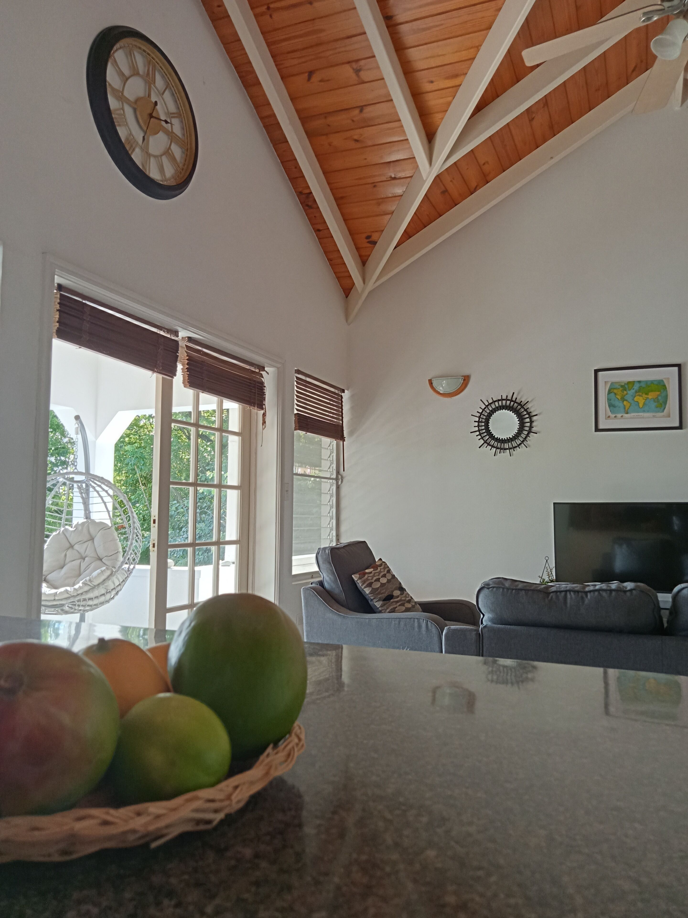 智能电视、立体声音响