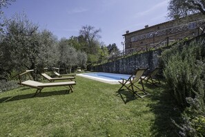 Pool - Casa Fienile al Pero, Ceragioli Farm, pool and sauna (Camaiore)