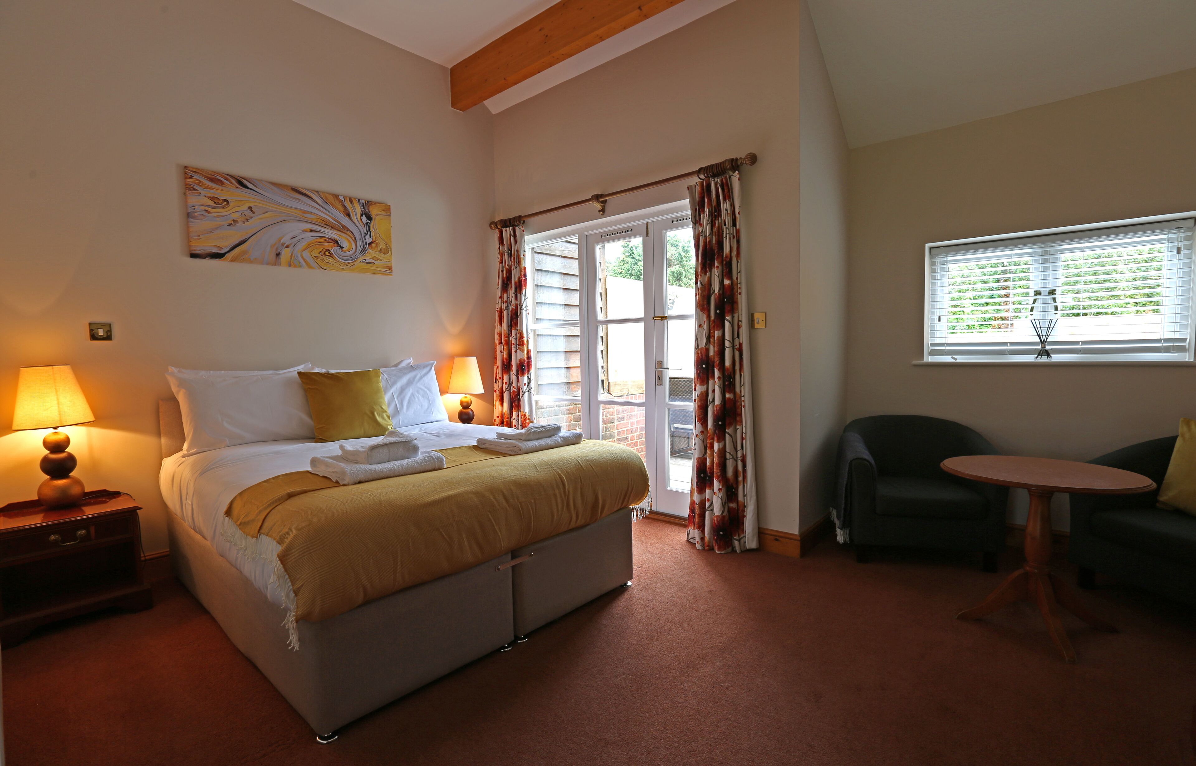 superior double or twin room | desk, laptop workspace, soundproofing, travel cot