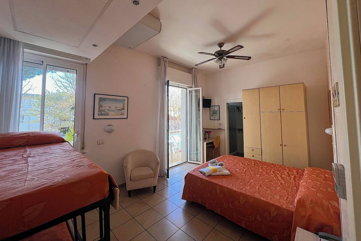 Comfort Quadruple Room, Pool View