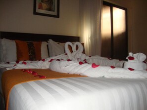 Bed sheets - GraceHouse Resort (Nairobi)