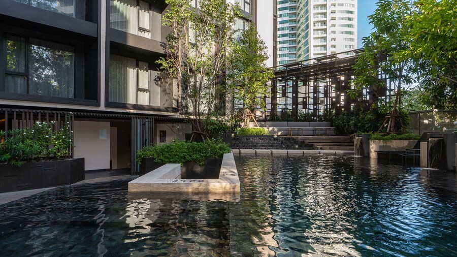 Gardina Asoke Hotel & Residence