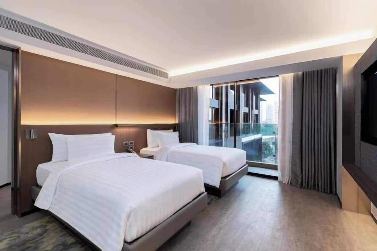 In-room safe, desk, laptop workspace, blackout curtains