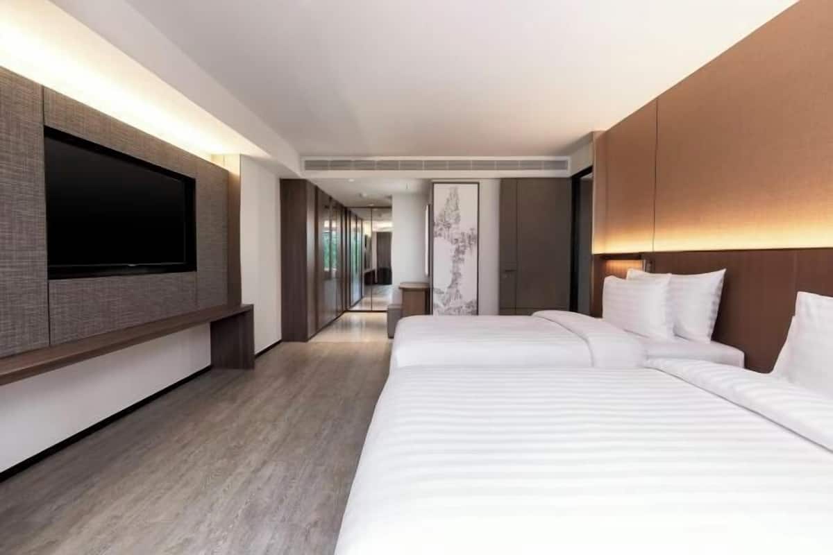 In-room safe, desk, laptop workspace, blackout curtains
