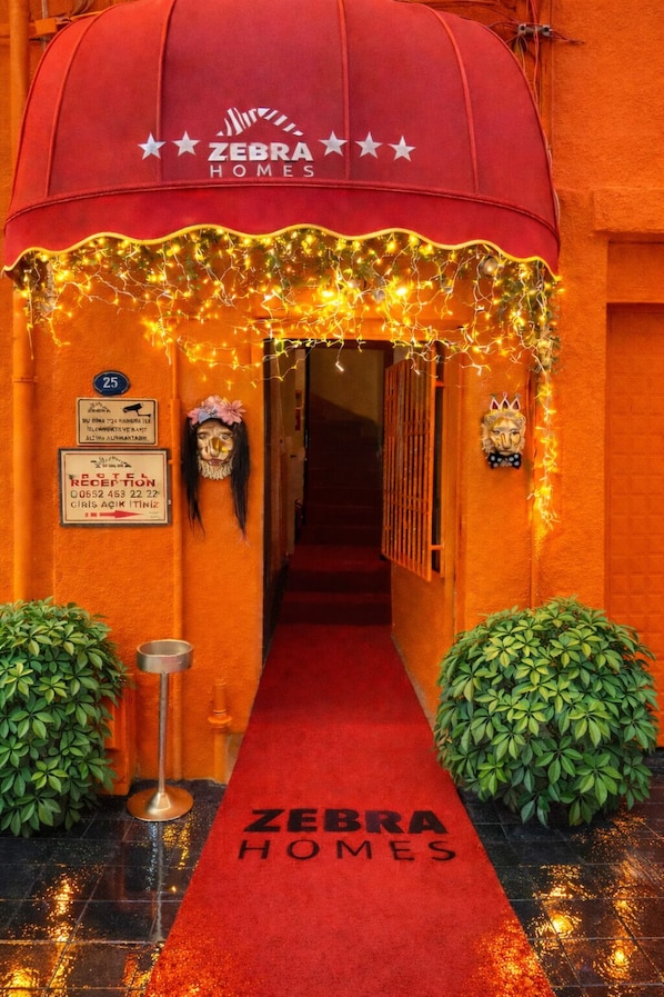 Exterior - Zebra Hotel Alsancak (Izmir)