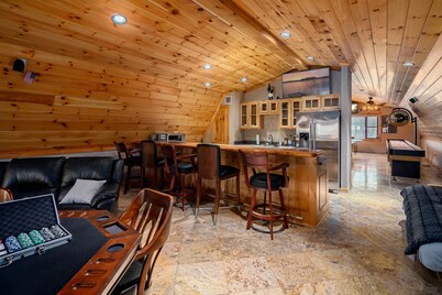 Ultimate Gamerm + Internet + Near Marina at Lake Texoma