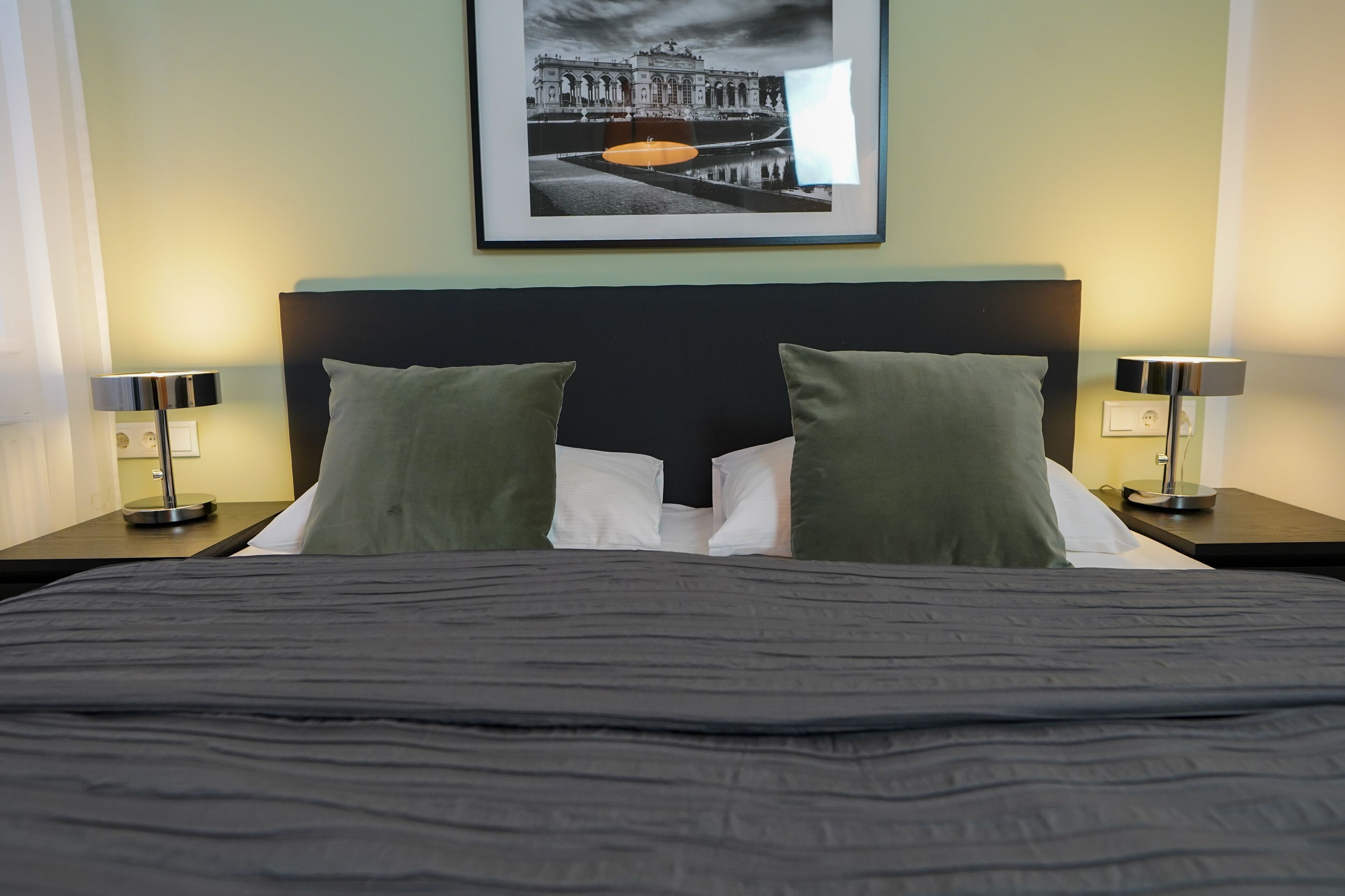 Hypo-allergenic bedding, in-room safe, blackout curtains, soundproofing