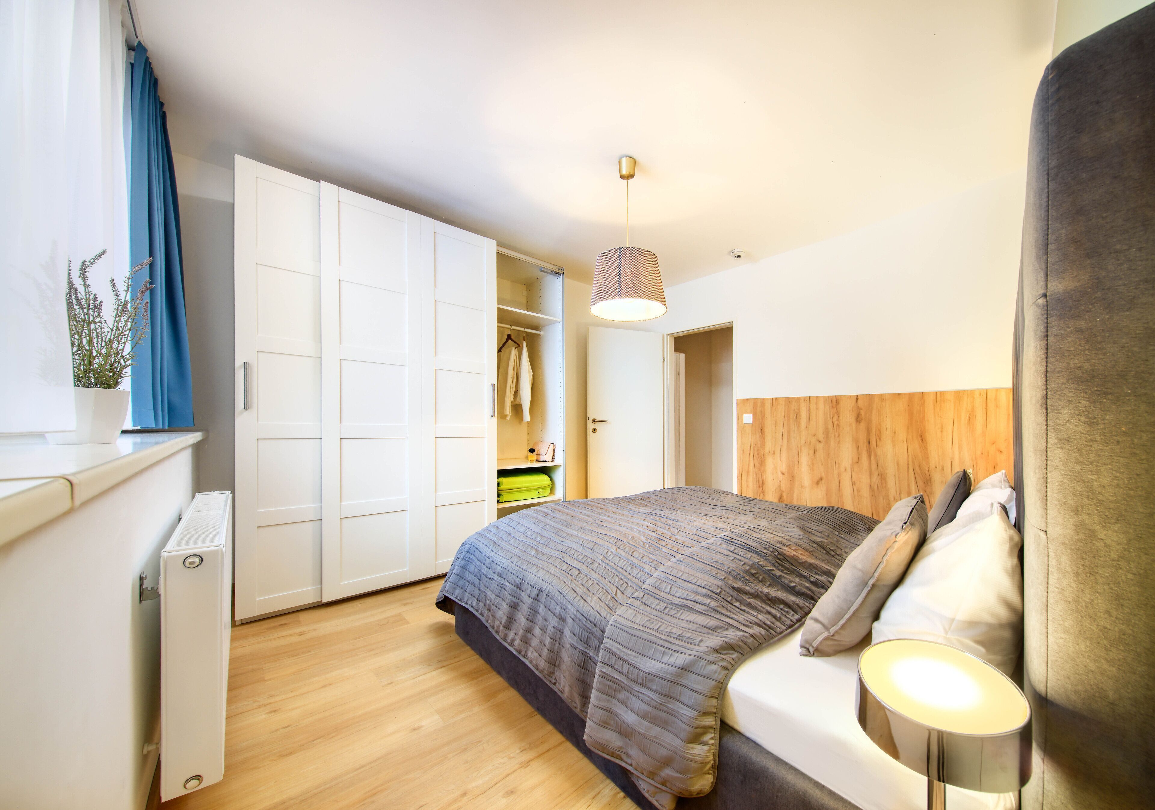 Hypo-allergenic bedding, in-room safe, blackout curtains, soundproofing