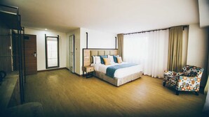 Classic Double or Twin Room | Bathroom - THE WARWICK HOTEL (Nanyuki)