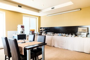 Desayuno buffet incluido todos los días 