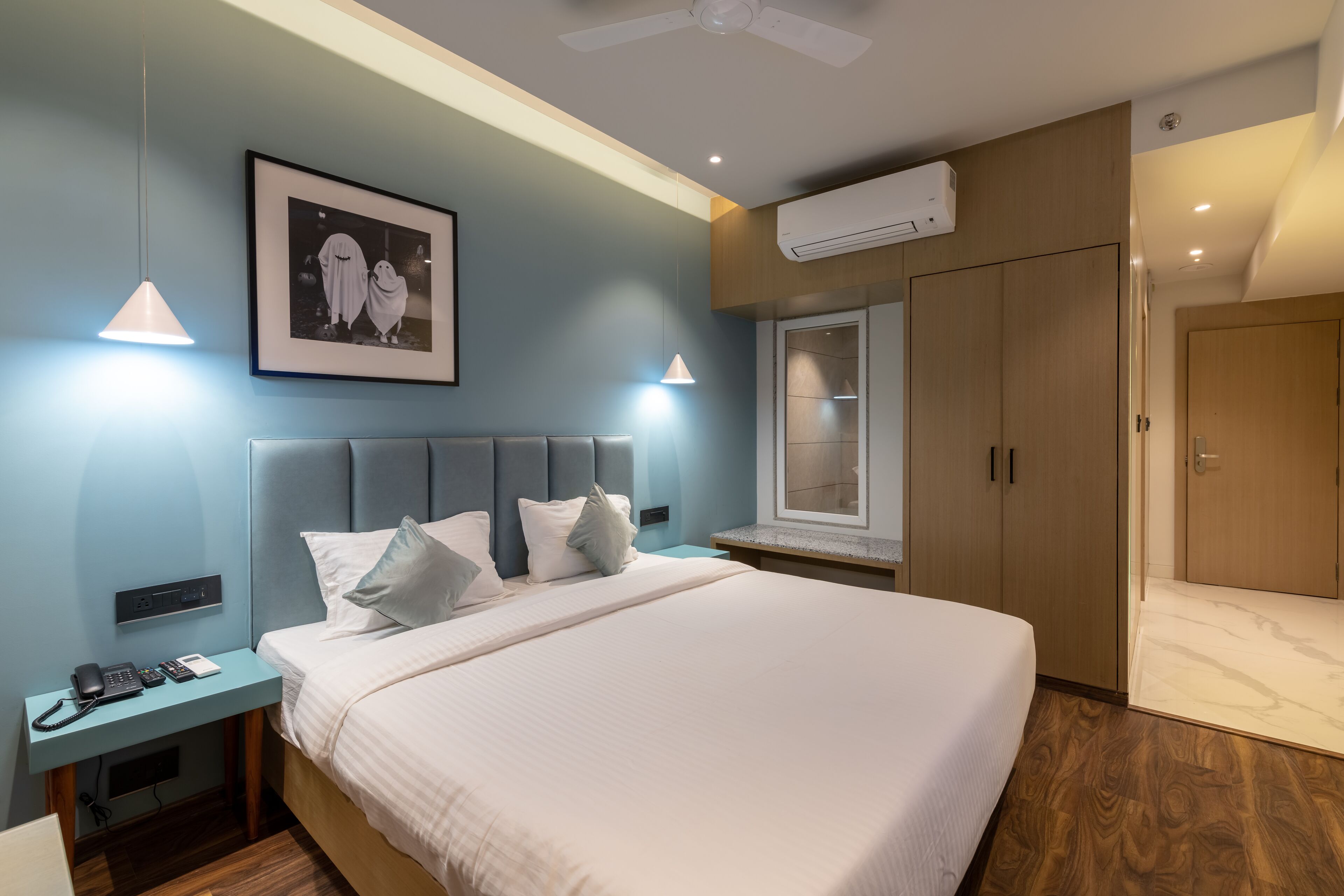Phòng Deluxe | Bộ đồ giường cao cấp, truy cập Internet không dây miễn phí 