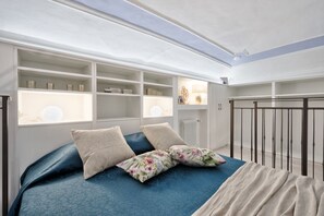 1 Schlafzimmer, Bügeleisen/Bügelbrett