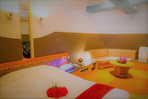 Bộ đồ giường cao cấp, trang trí khác biệt 