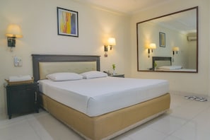 Standard Room | Free WiFi, bed sheets