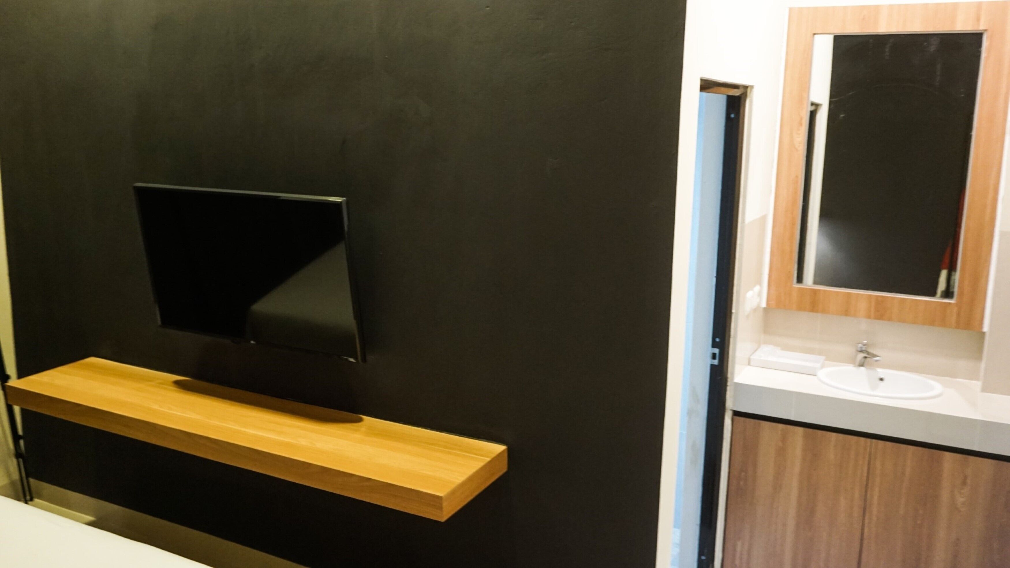 Deluxe Double Room | Desk, free WiFi