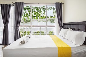 Deluxe Room (Lantai 2 & 3) | Wifi gratis 