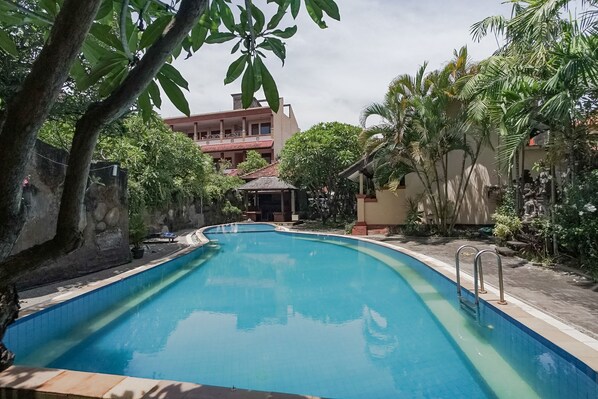 Pool - Bali Diva Hotel Kuta (Kuta)